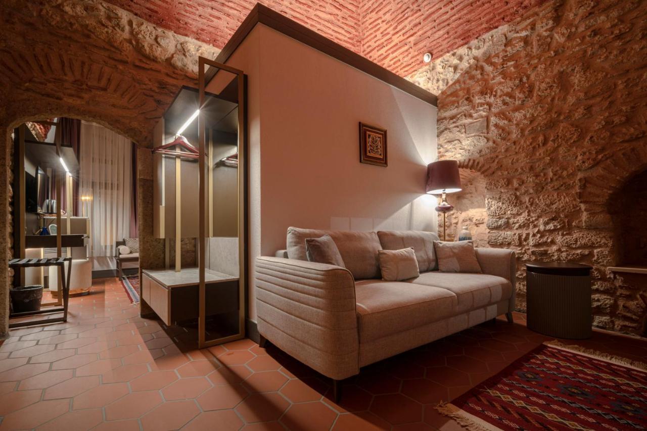 Han 1772 Hotel Istanboel Buitenkant foto Interior of the hotel
