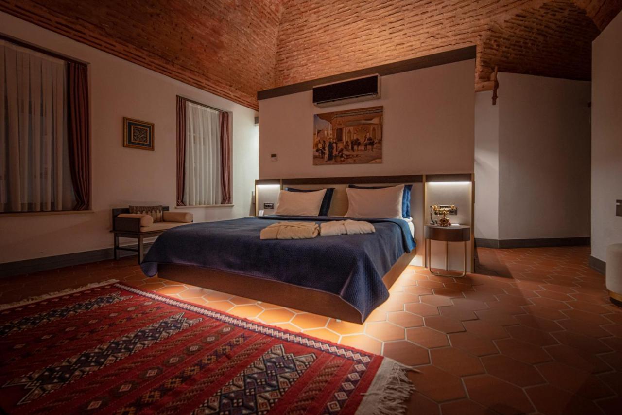 Han 1772 Hotel Istanboel Buitenkant foto A bedroom at the hotel