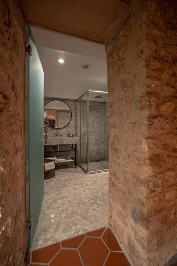 Han 1772 Hotel Istanboel Buitenkant foto Bathroom